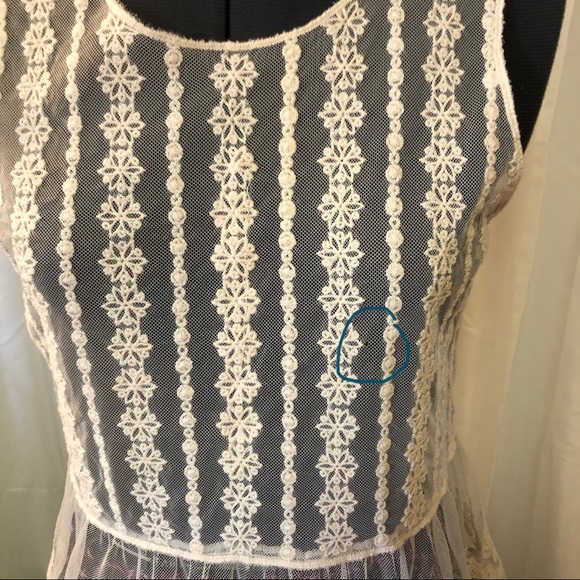 Xhilaration Lace Top Sheer Boho Style - Picture 4 of 6